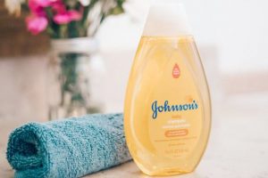 Johnson's Baby Shampoo